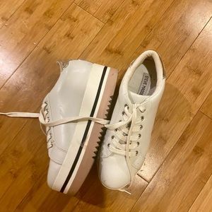 Steve Madden platform shoes